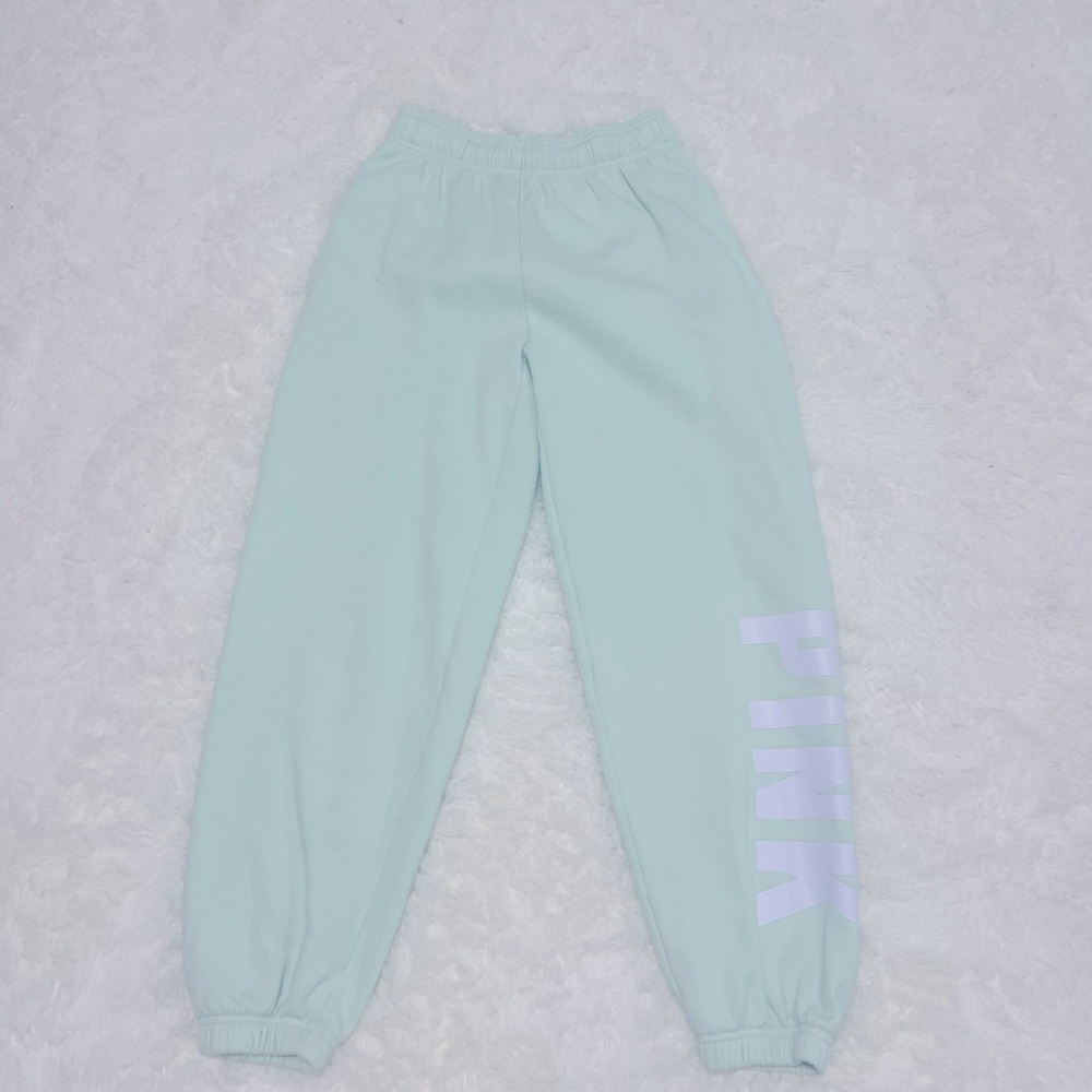Xs green sweatpants